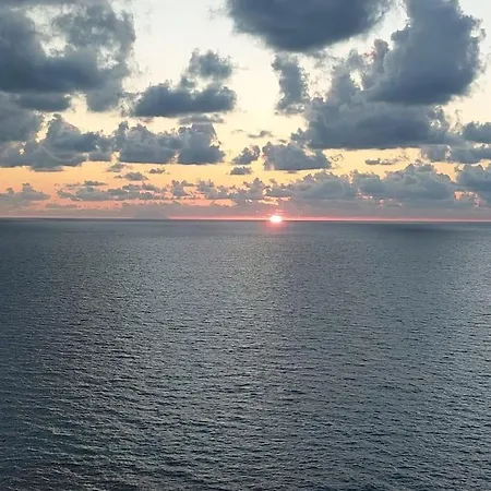 Al Porto * 비보 발렌티아 마리나